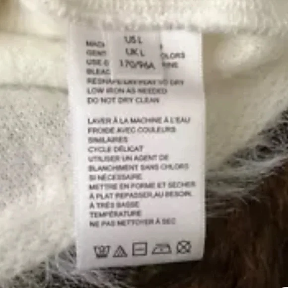 Nwt urban outfitters fuzzy cropped cardigan white L - Picture 9 of 10